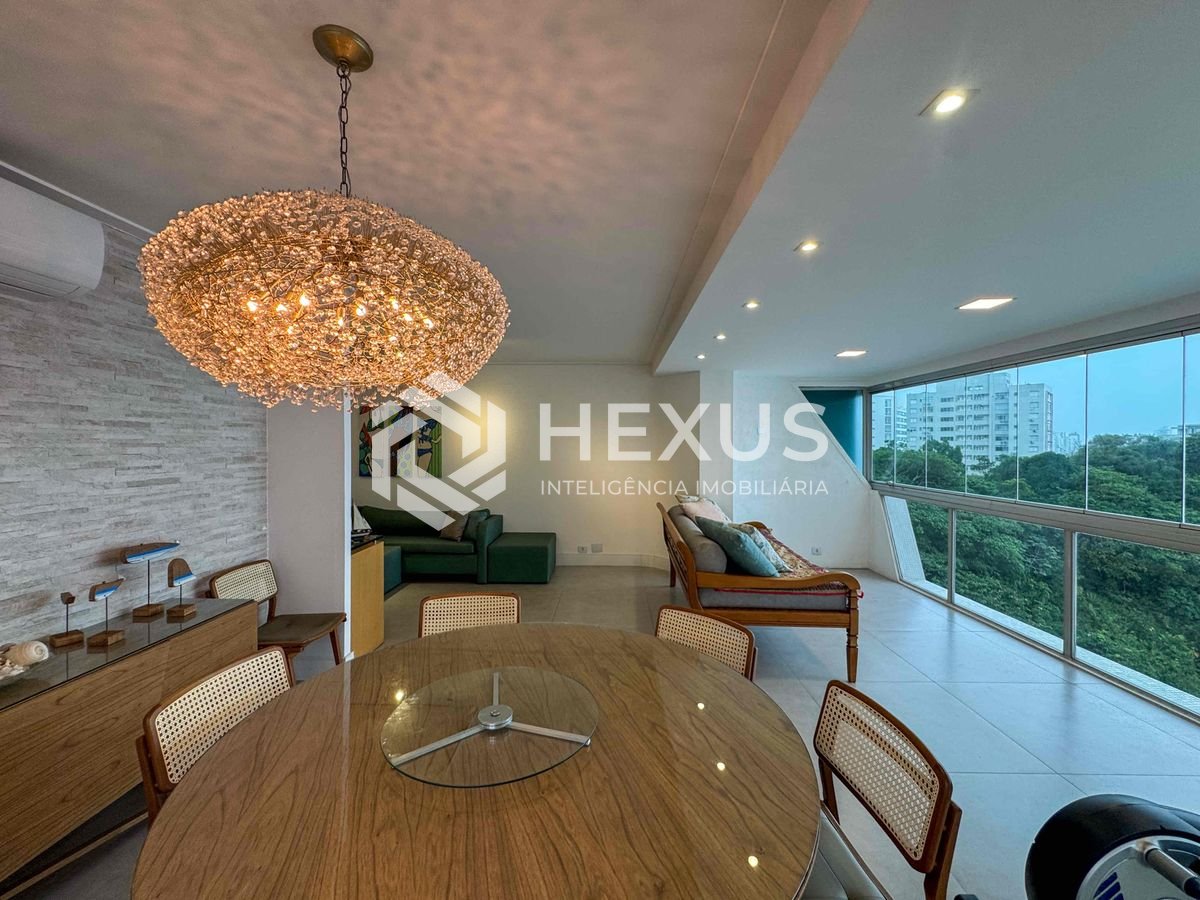 Foto 4 de Apartamento frente mar com varanda vista mar e lazer na Praia das Asturias, Guaruja