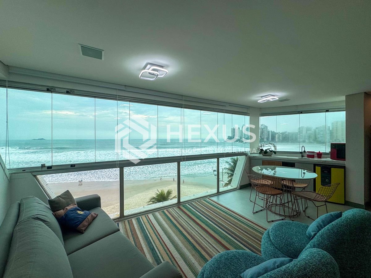 Foto 4 de Apartamento reformado frente mar com varanda vista mar e lazer na Praia das Asturias, Guaruja