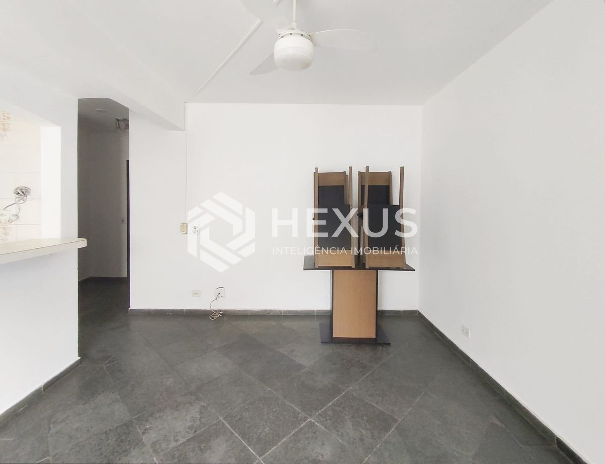 Foto 4 de Apartamento com varanda e vista livre na Praia do Tombo, Guaruja