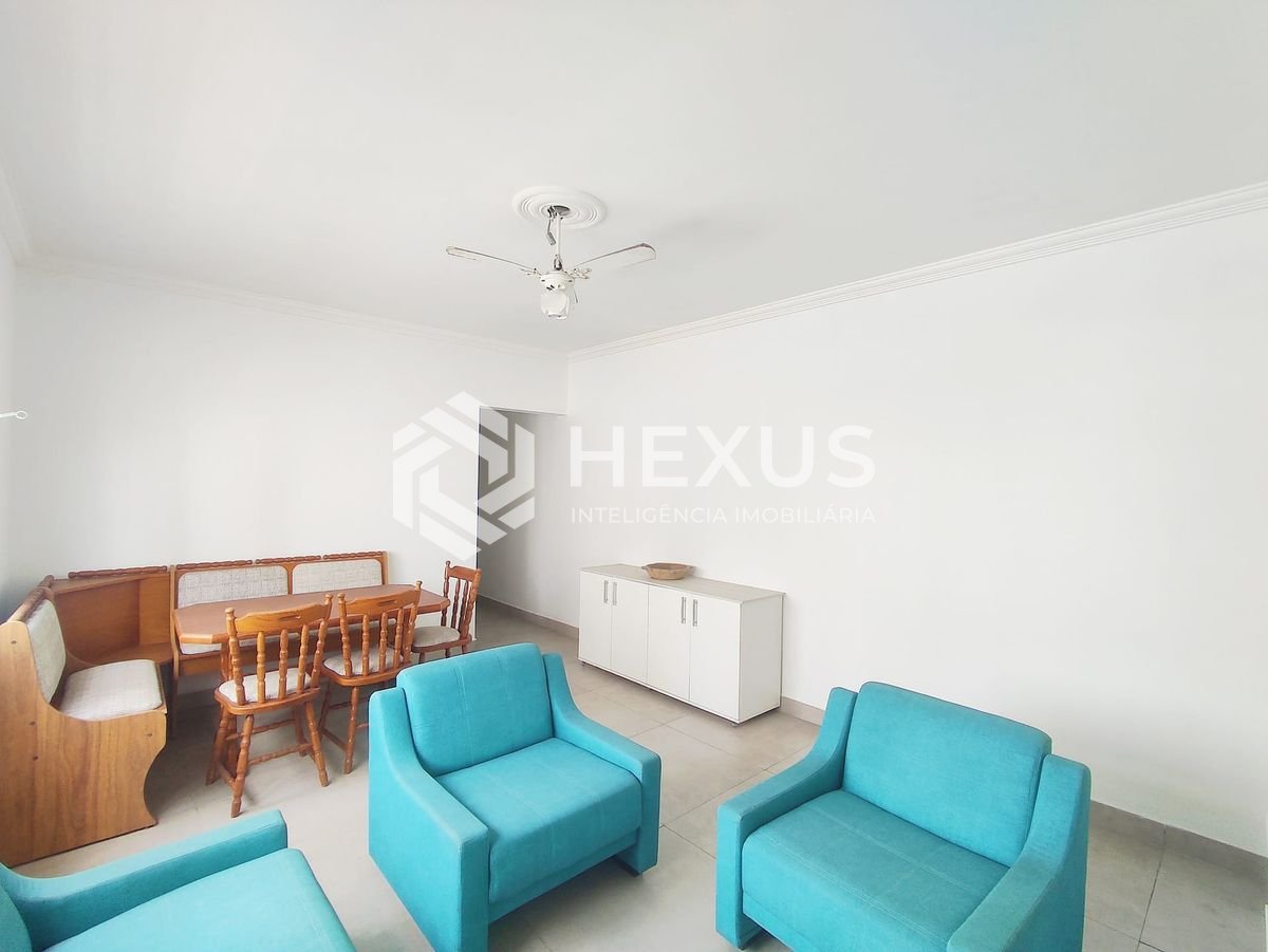 Foto 2 de Apartamento com varanda a uma quadra da Praia das Asturias, Guaruja