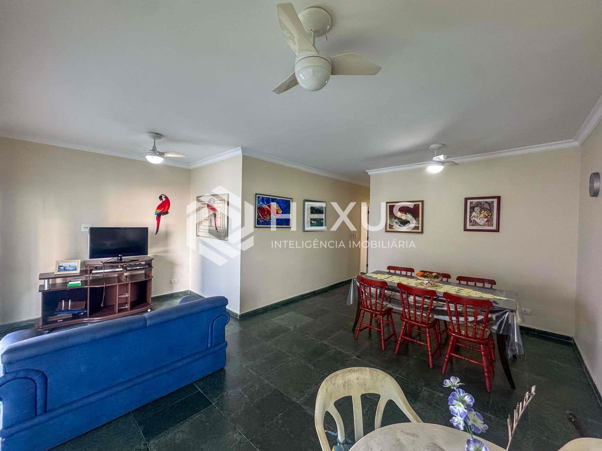 Foto 4 de Apartamento com varanda vista mar na beira mar da Praia das Asturias, Guaruja