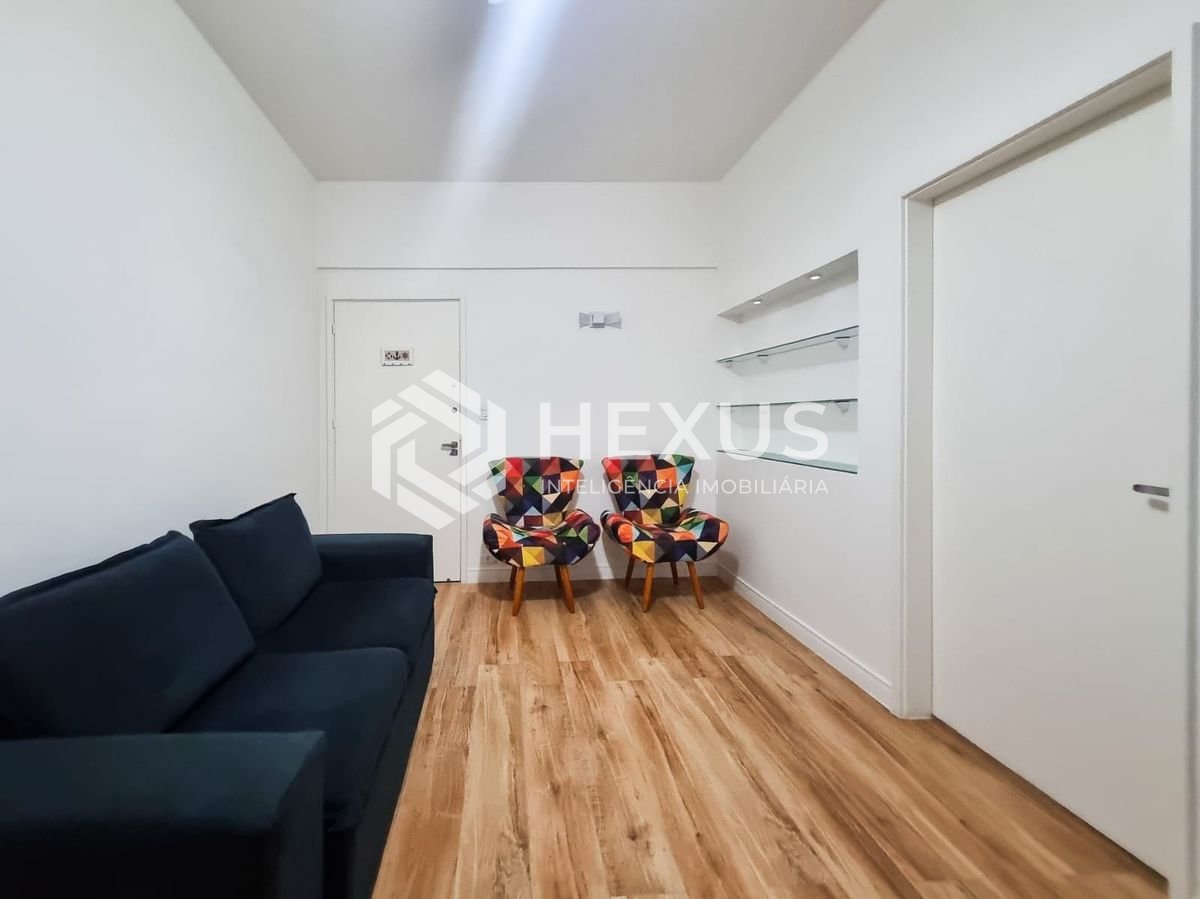 Foto 4 de Apartamento reformado e mobiliado a uma quadra da Praia das Pitangueiras, Guaruja