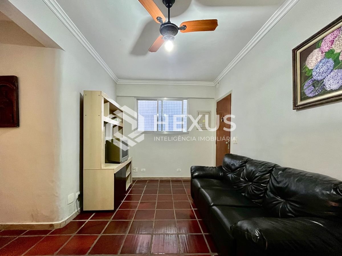 Foto 4 de Apartamento com despesas baixas a duas quadras da Praia das Pitangueiras, Guaruja