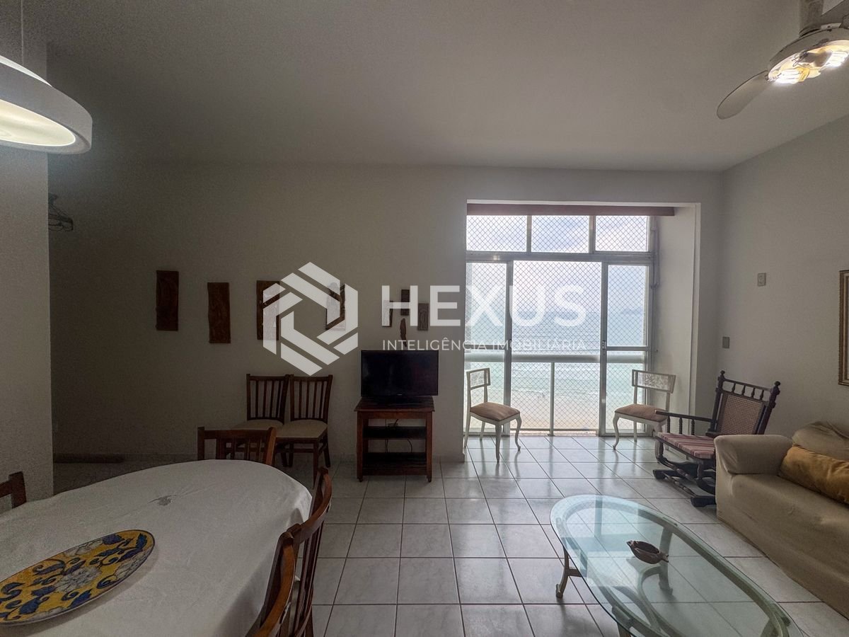 Foto 2 de Apartamento beira mar com vista mar na Praia das Pitangueiras, Guaruja