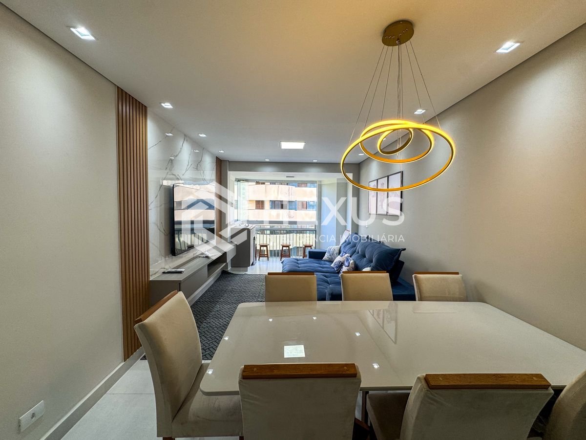 Apartamento em Pitangueiras — foto 1