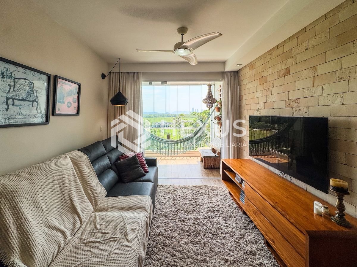 Foto 3 de Apartamento com varanda e lazer na Praia das Asturias, Guaruja