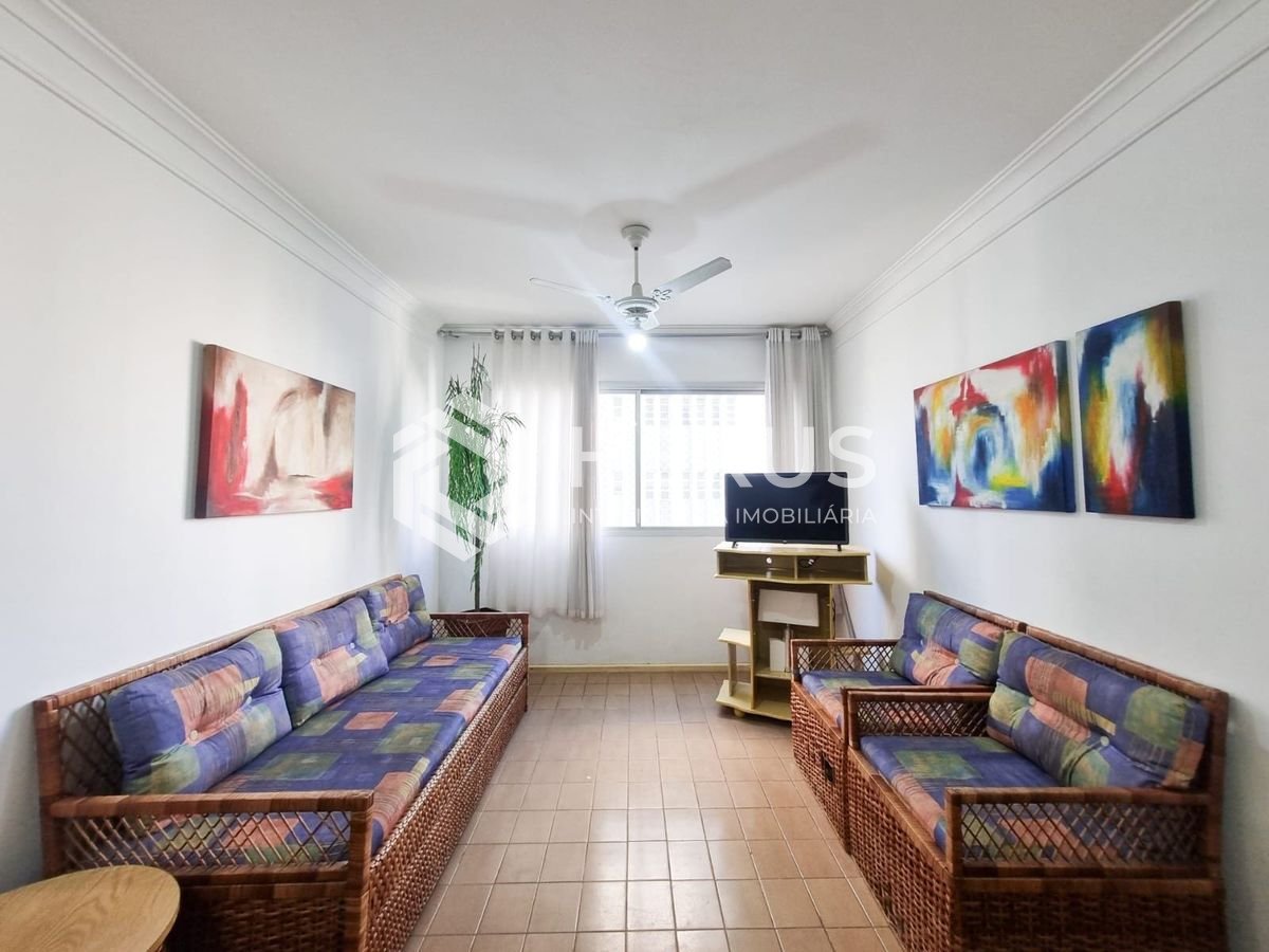 Foto 3 de Apartamento mobiliado e reformado a uma quadra da Praia das Pitangueiras, Guaruja