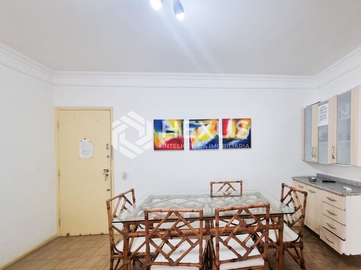 Foto 5 de Apartamento mobiliado e reformado a uma quadra da Praia das Pitangueiras, Guaruja