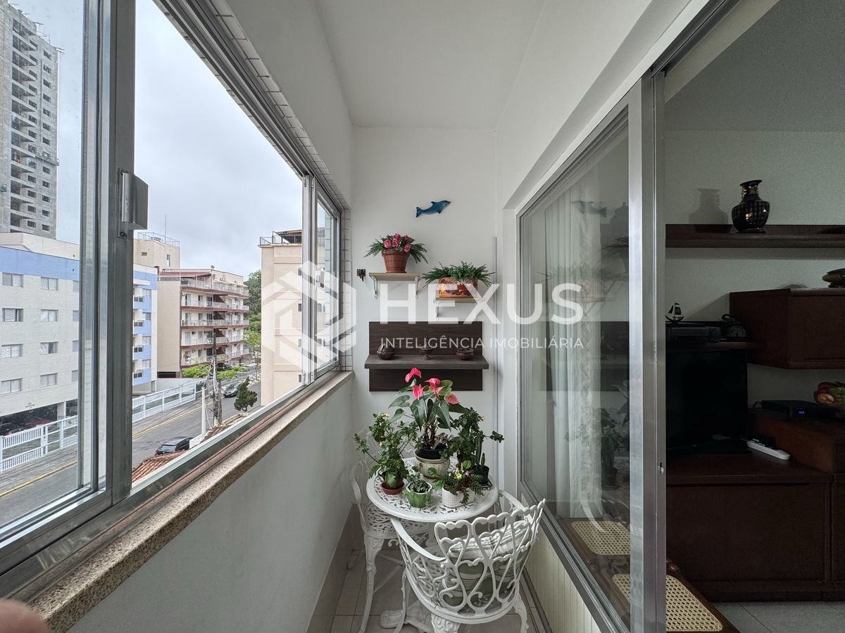 Foto 2 de Apartamento padrão à Venda, Jardim Astúrias, Guarujá, SP