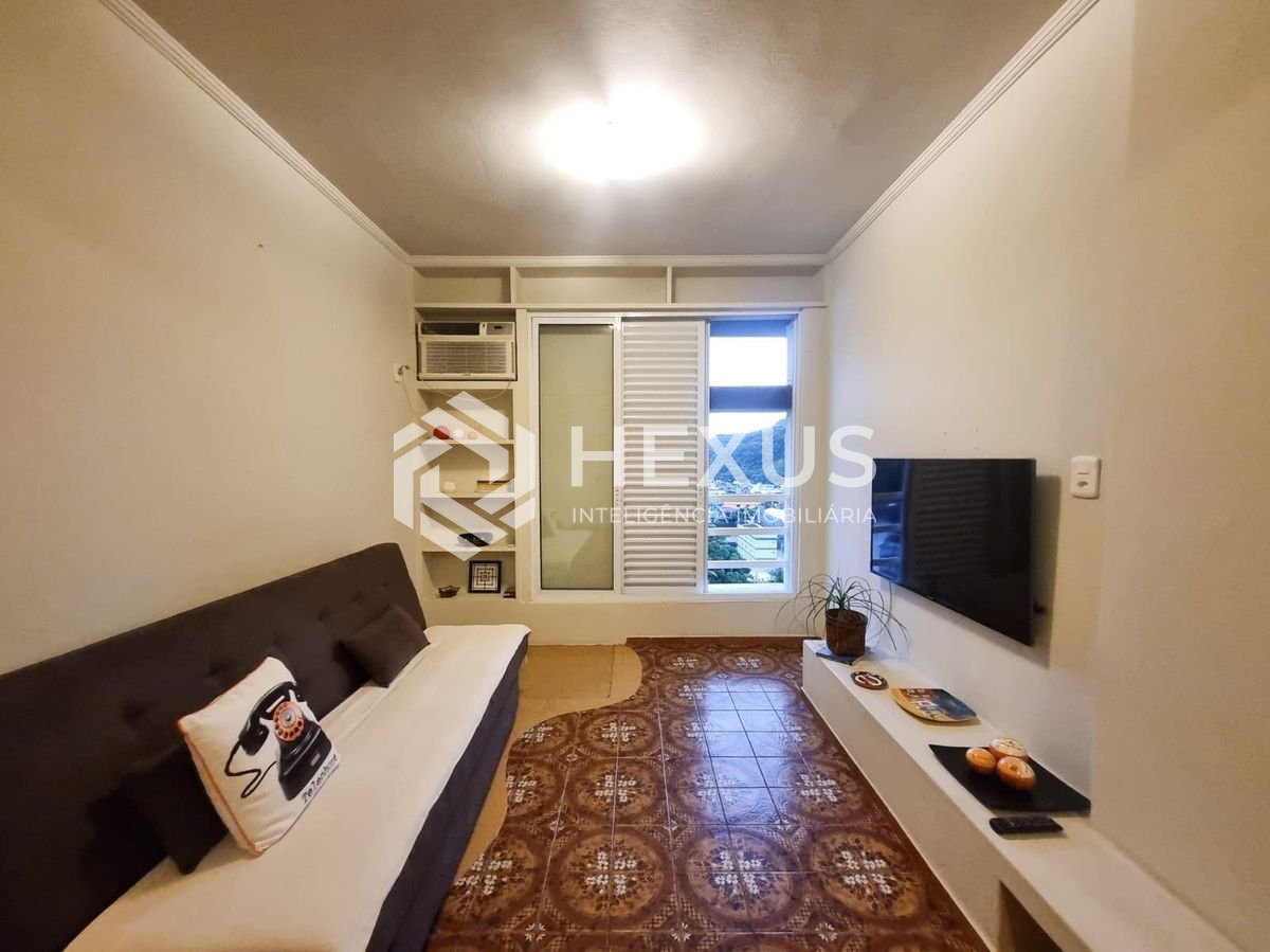 Foto 2 de Apartamento mobiliado a uma quadra da Praia das Pitangueiras, Guaruja