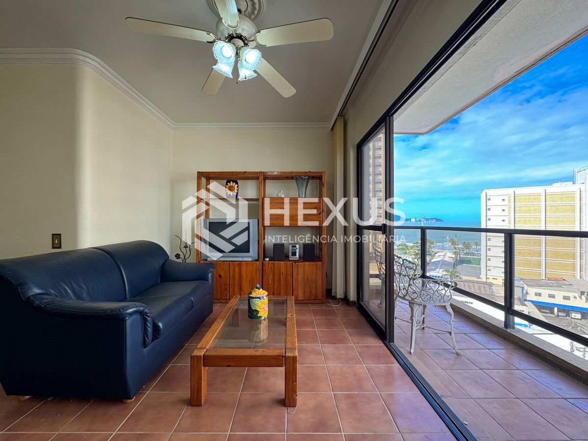 Foto 2 de Apartamento com varanda e vista mar a uma quadra da Praia das Asturias, Guaruja