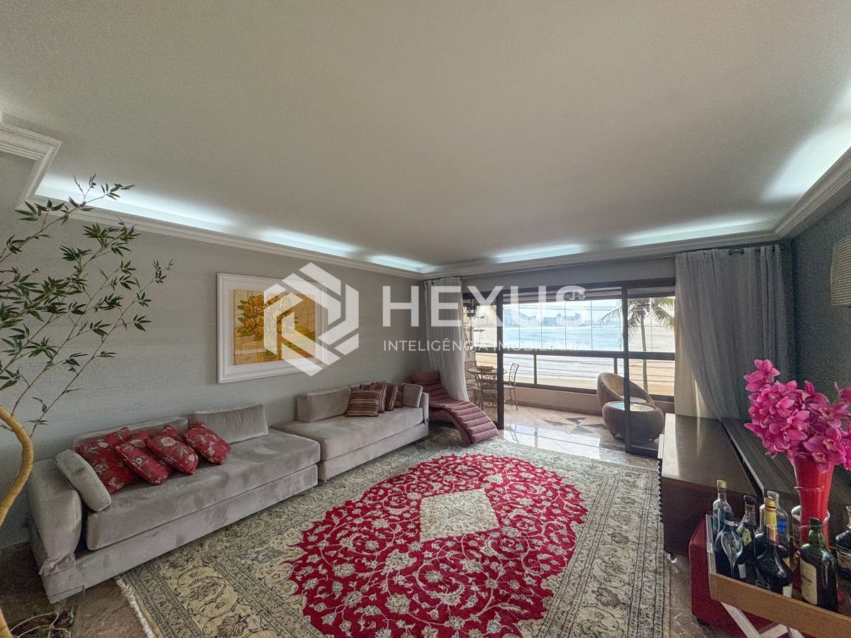 Foto 5 de Apartamento reformado frente mar com varanda vista mar e lazer na Praia das Asturias, Guaruja
