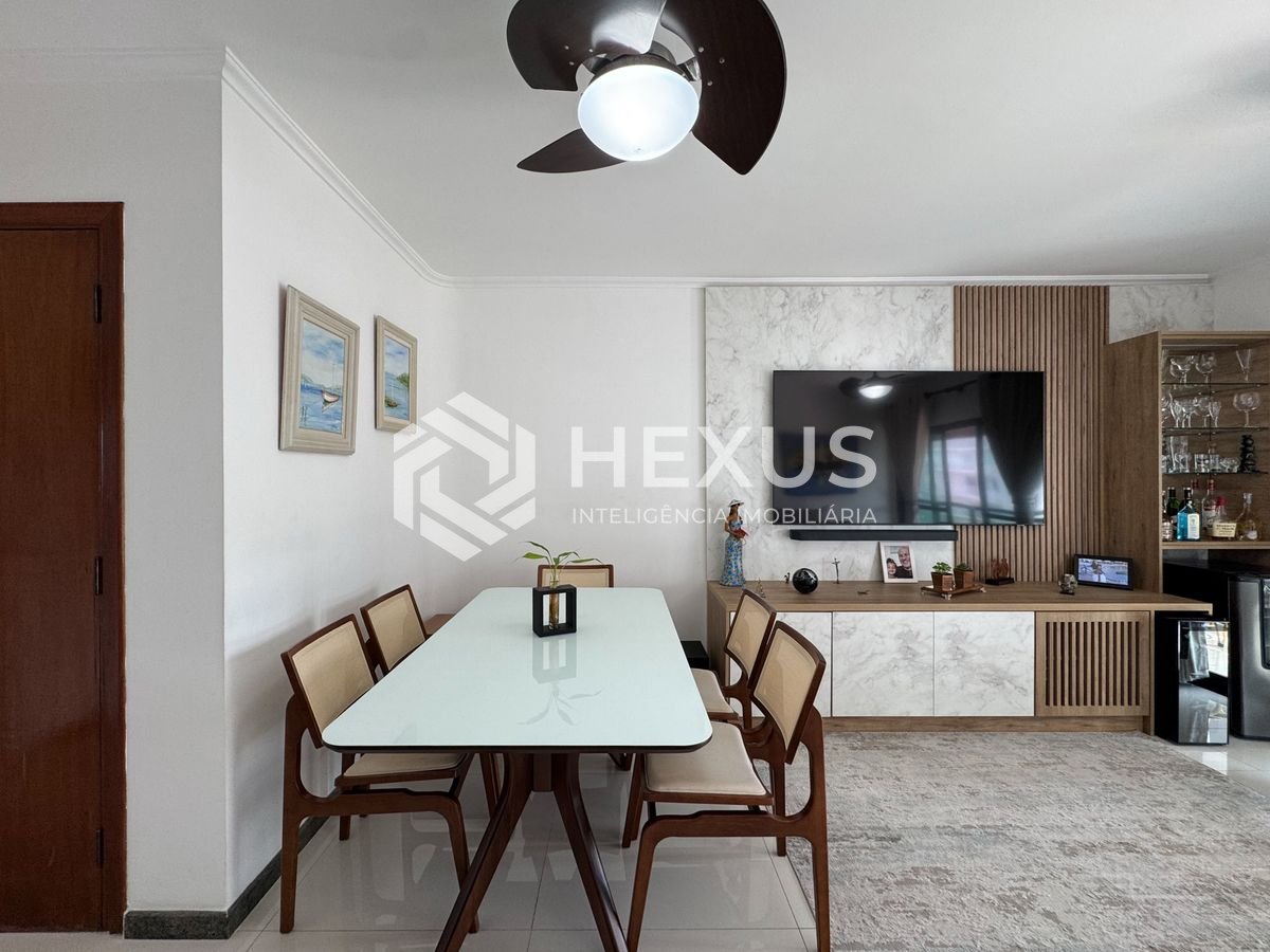 Foto 5 de Apartamento reformado com varanda e lazer na Praia das Asturias, Guaruja