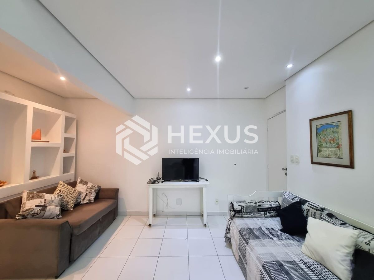 Foto 3 de Apartamento reformado e mobiliado a uma quadra da Praia das Pitangueiras, Guaruja