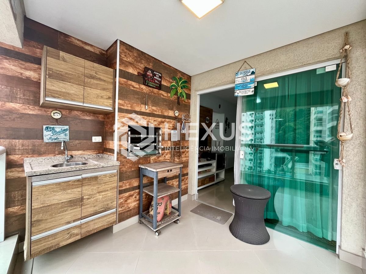 Apartamento em Pitangueiras — foto 1