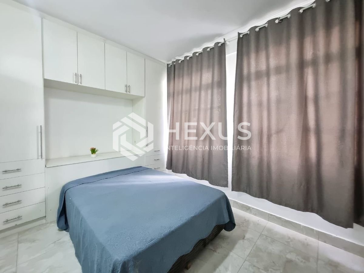 Foto 3 de Apartamento reformado e mobiliado a uma quadra da Praia das Pitangueiras, Guaruja