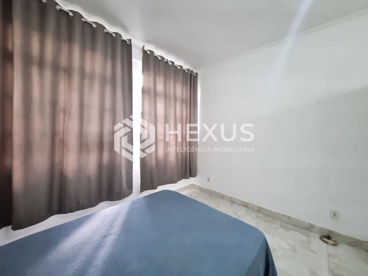 Foto 4 de Apartamento reformado e mobiliado a uma quadra da Praia das Pitangueiras, Guaruja