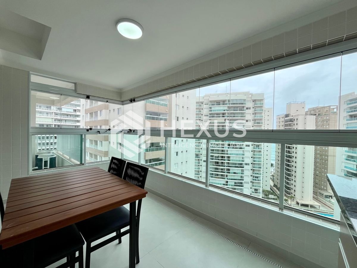 Foto 2 de Apartamento reformado com varanda gourmet e lazer a uma quadra da Praia das Asturias, Guaruja