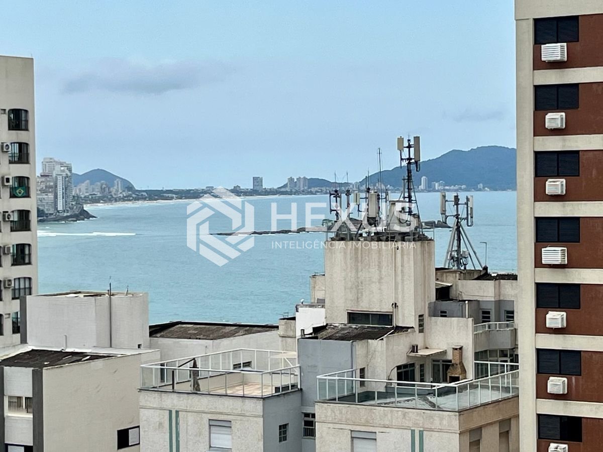Foto 4 de Apartamento reformado com varanda gourmet vista mar e lazer na Praia das Astúrias, Guarujá