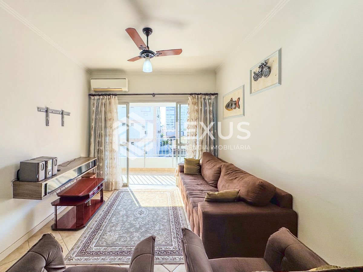 Foto 2 de Apartamento com varanda na Praia das Astúrias, Guarujá