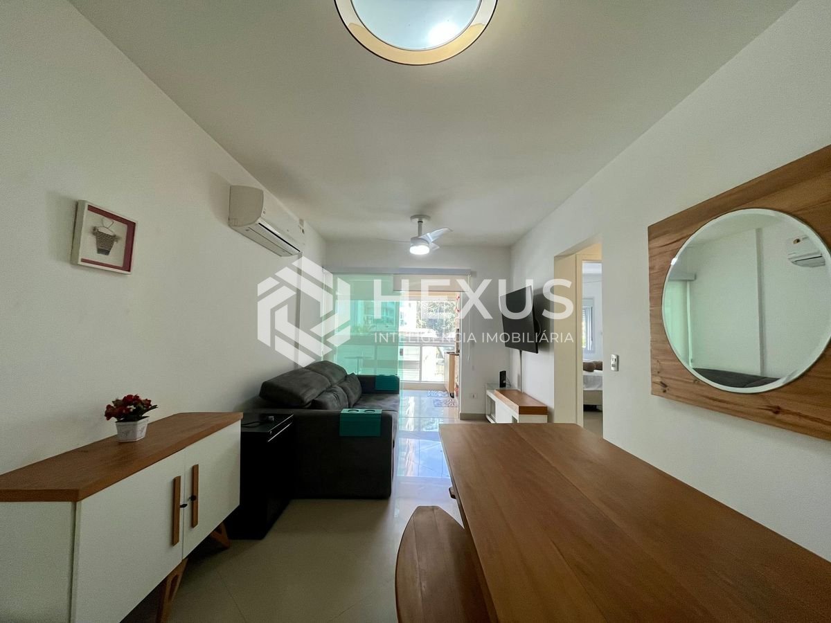 Foto 4 de Aparrtamento garden com varanda gourmet e lazer completo a uma quadra da Praia das Pitangueiras, Guaruja