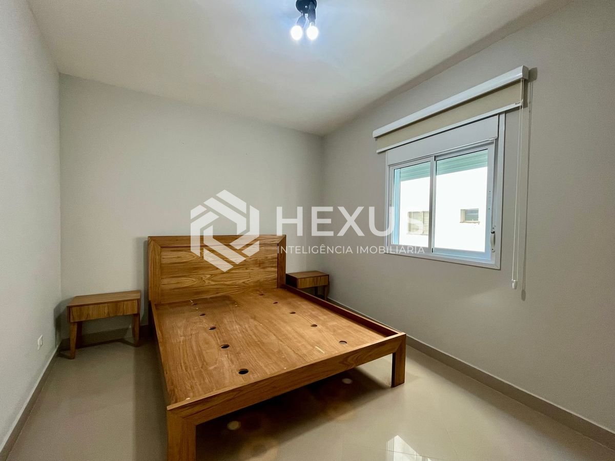 Foto 5 de Apartamento com varanda gourmet e lazer completo a uma quadra da Praia das Pitangueiras, Guaruja