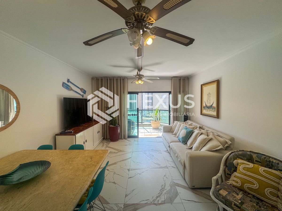 Foto 3 de Apartamento com Varanda e Lazer na Praia das Astúrias, Guarujá