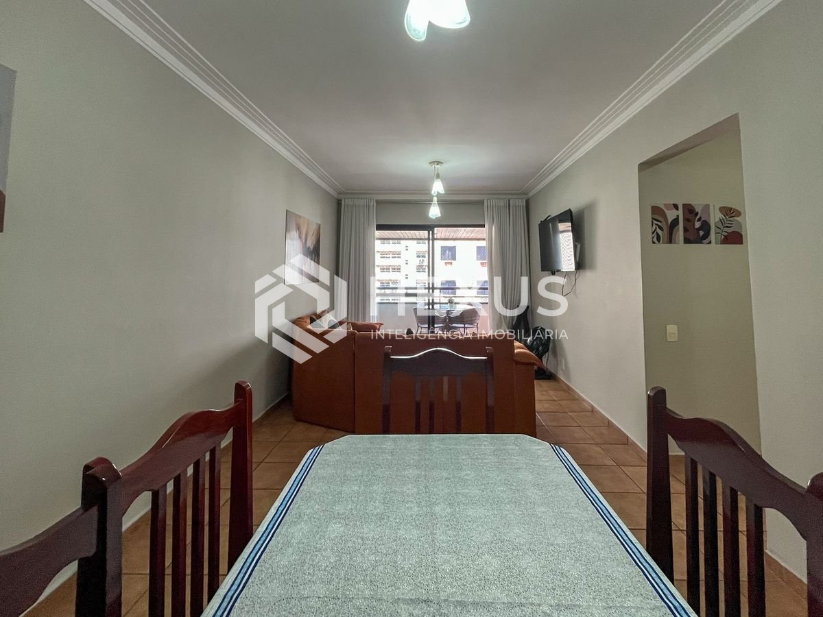 Foto 4 de Apartamento com varanda, lazer e vista mar na quadra-mar da Praia das Pitangueiras, Guaruja