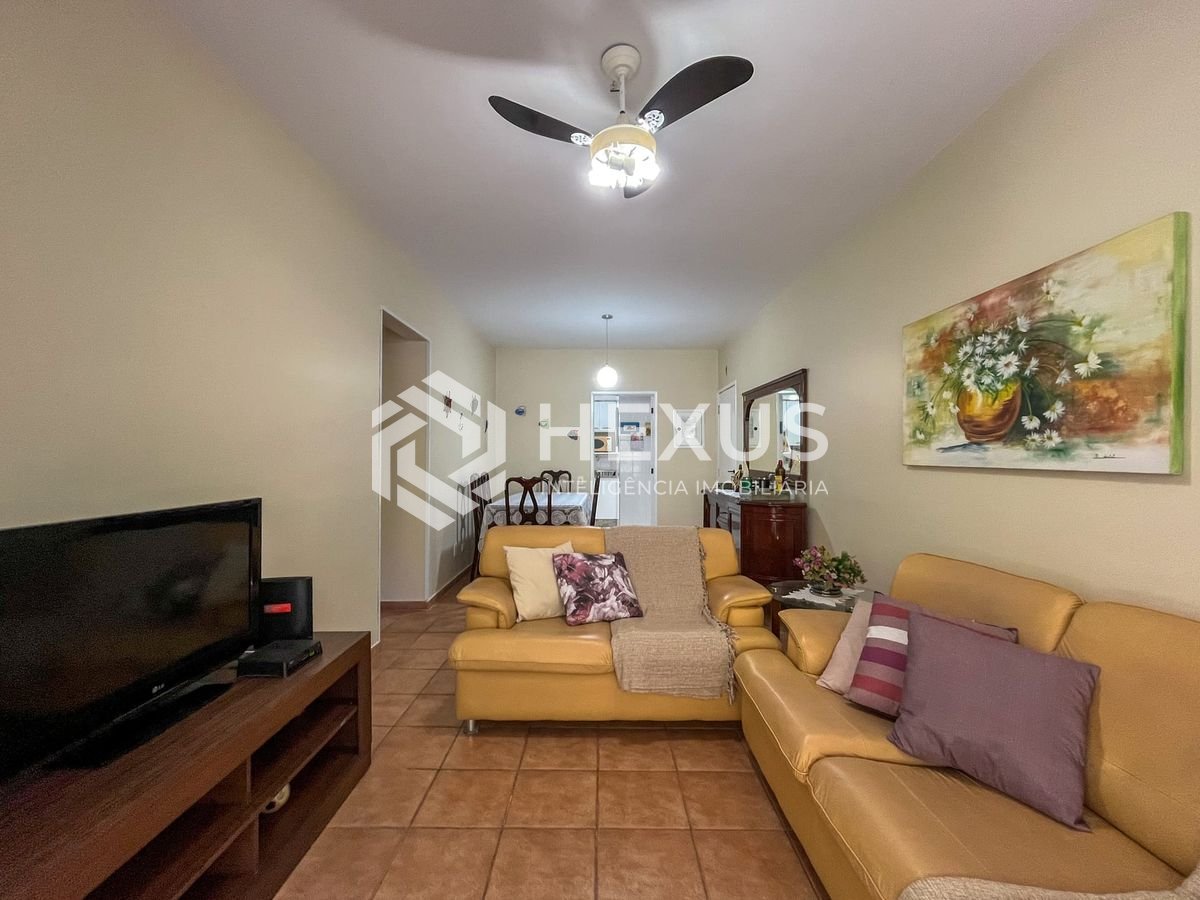Foto 5 de Apartamento com varanda e lazer na beira mar da Praia das Pitangueiras, Guaruja