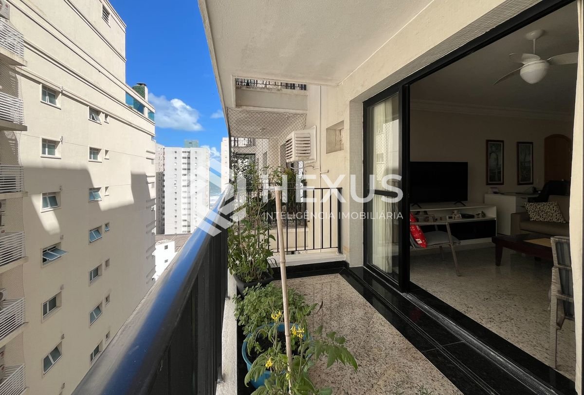 Apartamento em Pitangueiras — foto 1