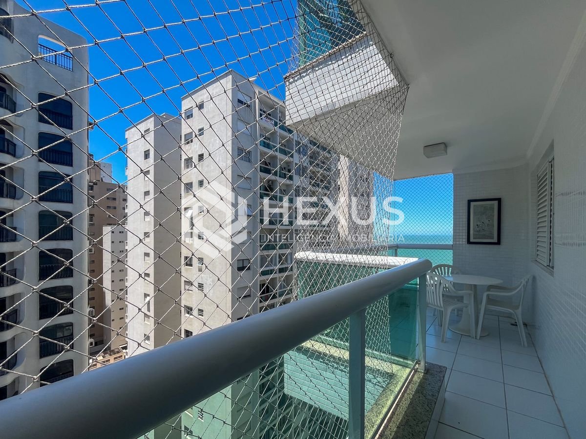 Apartamento em Pitangueiras — foto 1