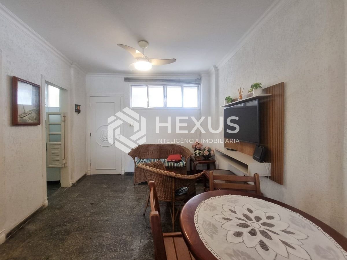 Foto 5 de Apartamento mobiliado na quadra mar da Praia das Pitangueiras, Guaruja