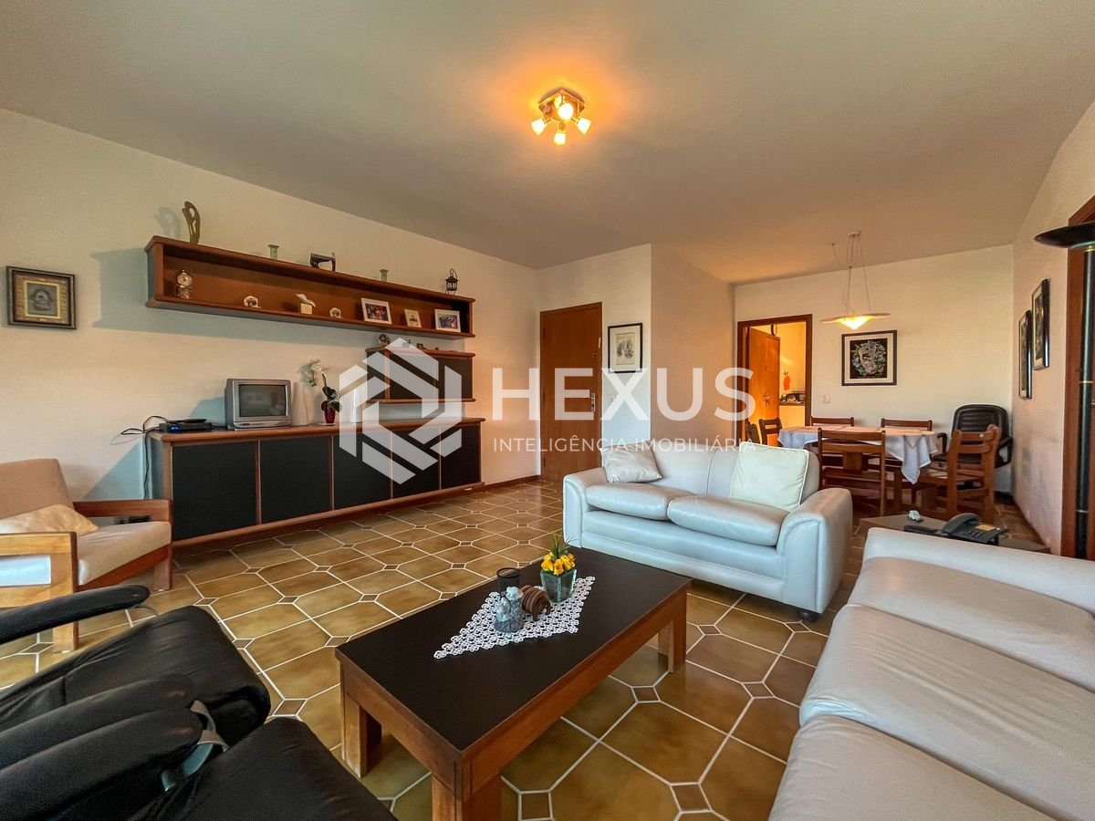 Foto 5 de Apartamento frente mar com varanda vista mar e lazer nas Pitangueiras, Guarujá