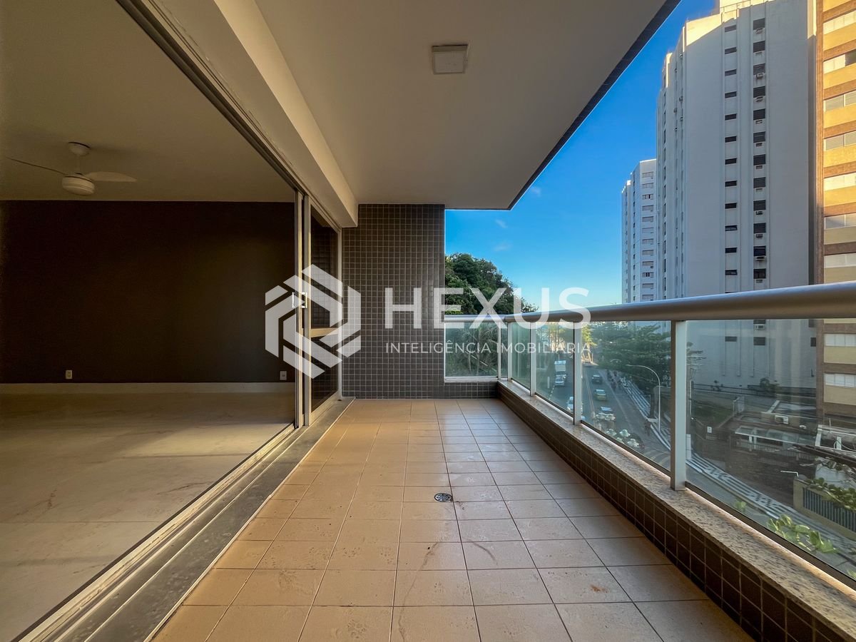 Apartamento em Pitangueiras — foto 1