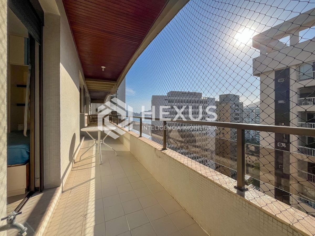 Apartamento em Pitangueiras — foto 1