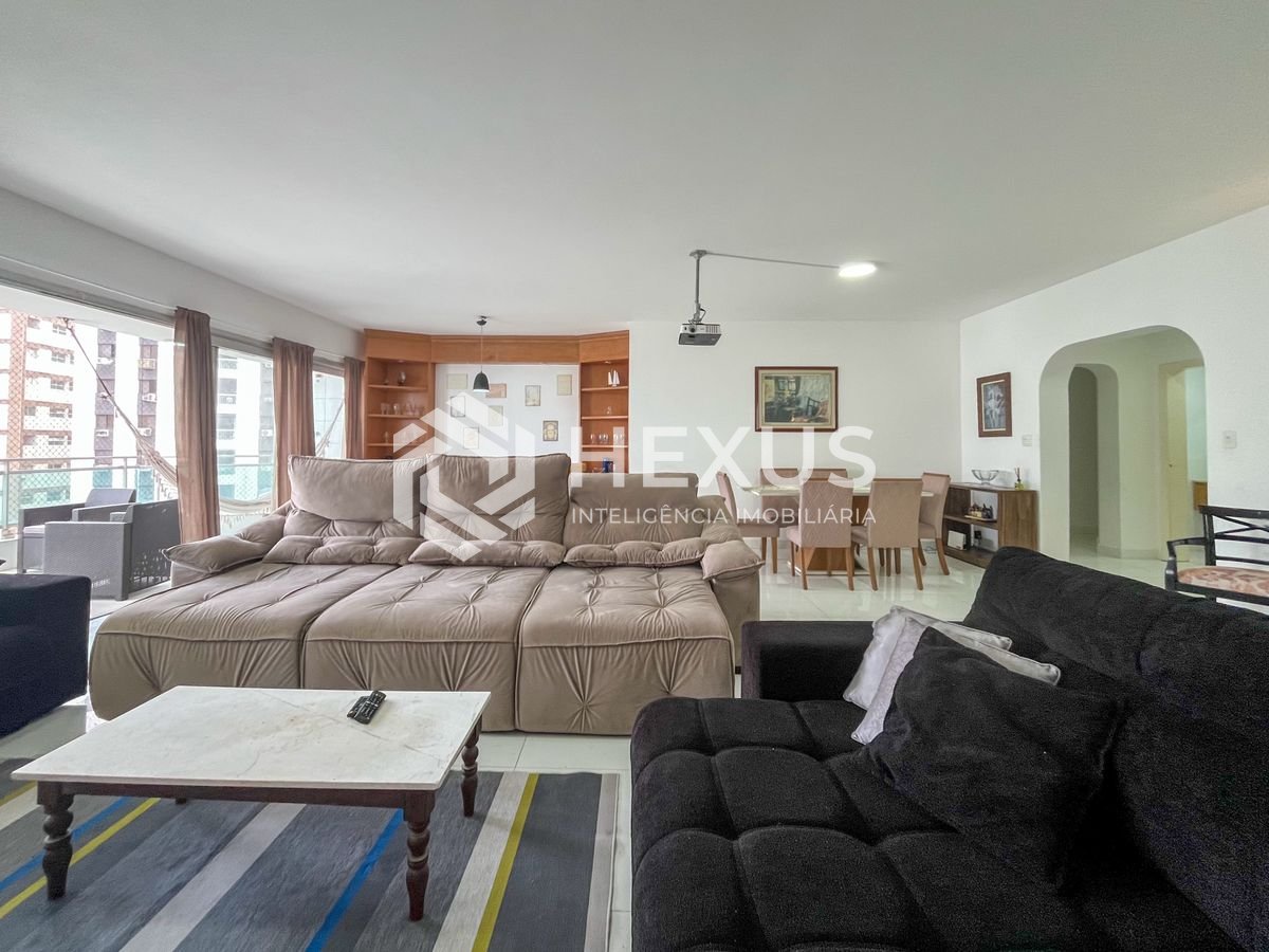 Foto 5 de Apartamento com varanda vista mar na beira mar da Praia das Pitangueiras, Guaruja