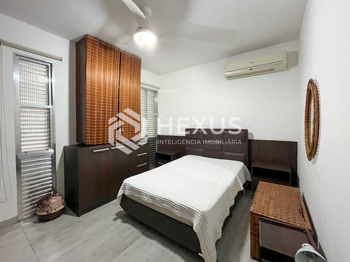Foto 4 de Apartamento reformado a venda a duas quadras da praia das Asturias, Guaruja