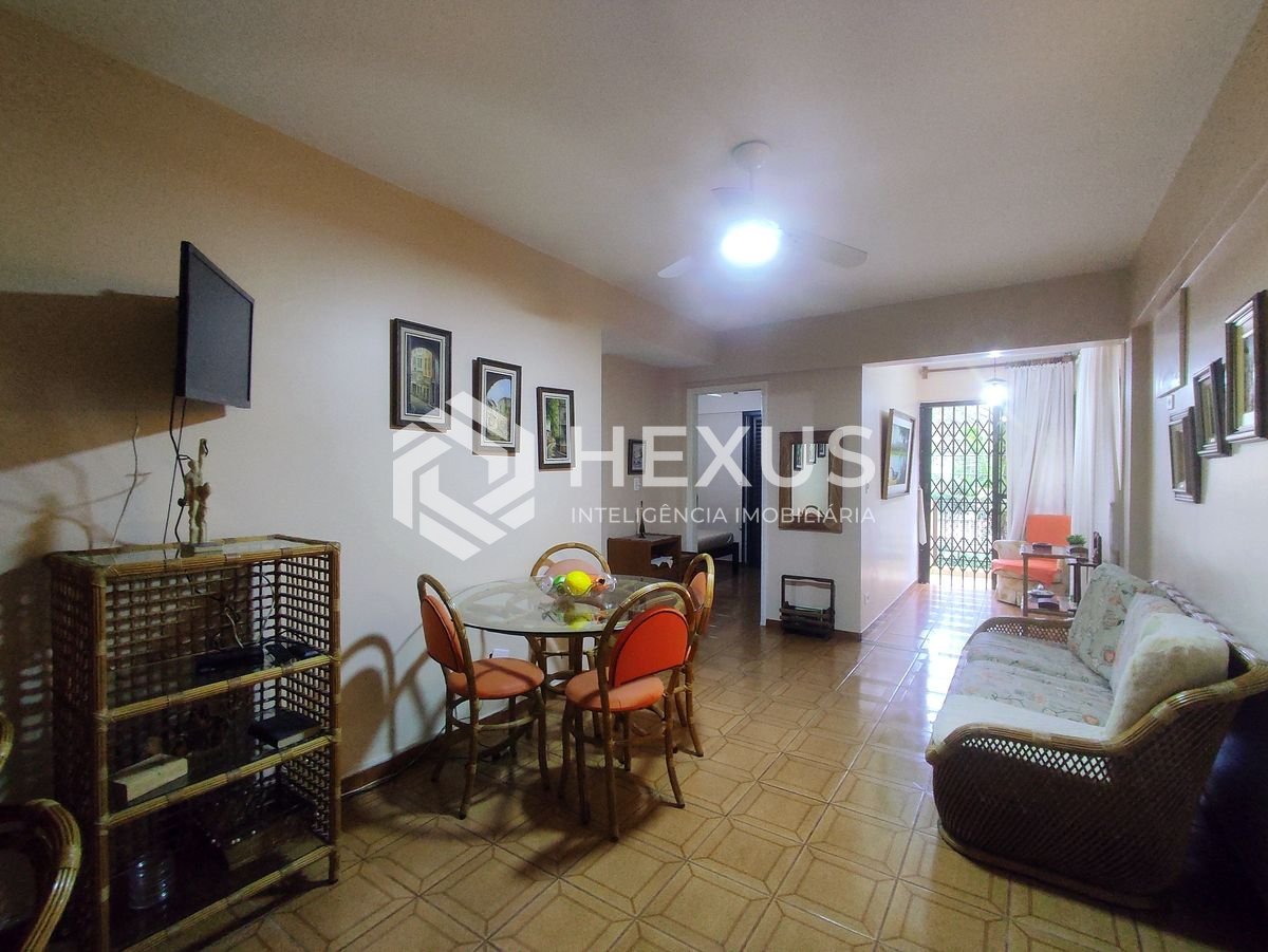 Foto 4 de Apartamento frente rua com varanda e vista livre na Praia da Enseada, Guaruja