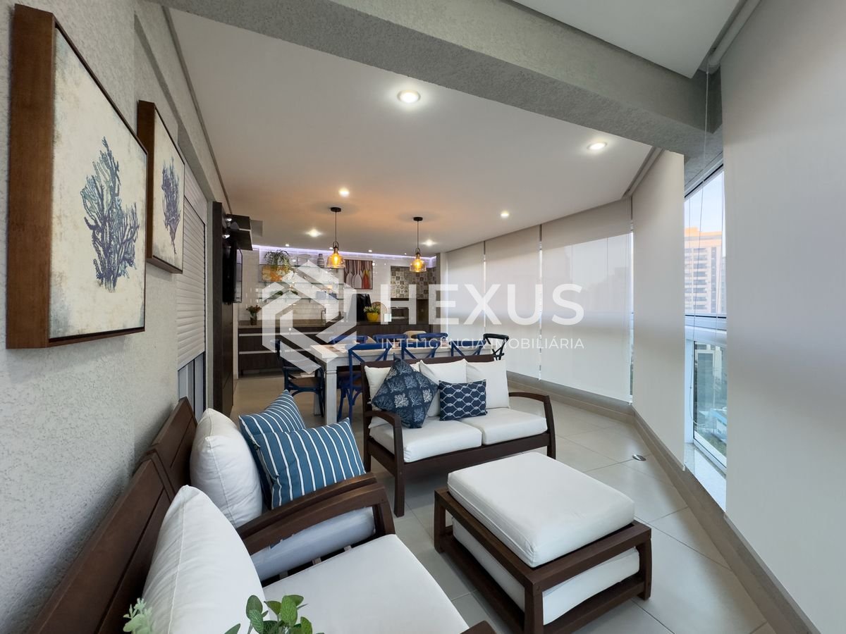 Foto 4 de Apartamento reformado com varanda gourmet e lazer na Praia das Pitangueiras, Guaruja