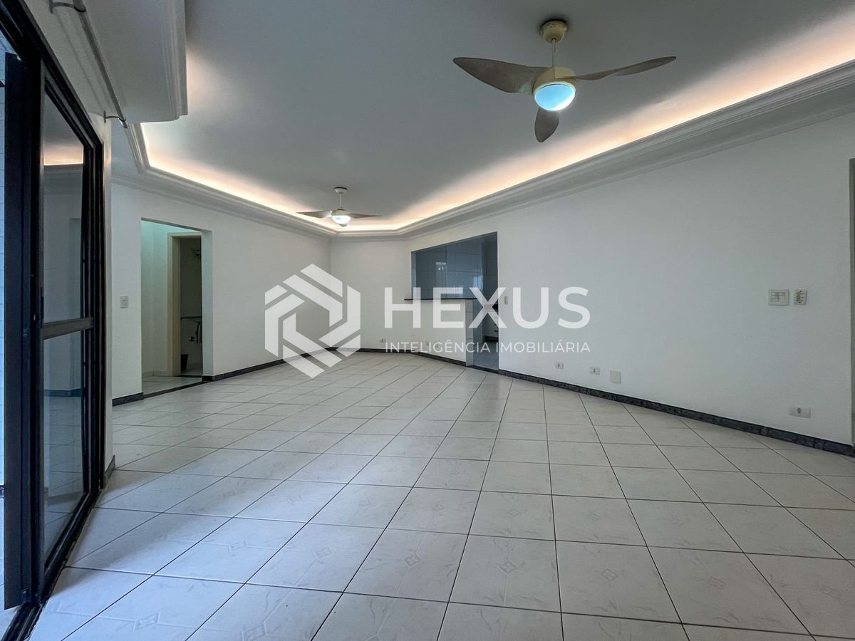 Foto 4 de Apartamento com varanda gourmet e lazer a duas quadras da Praia das Pitangueiras, Guaruja