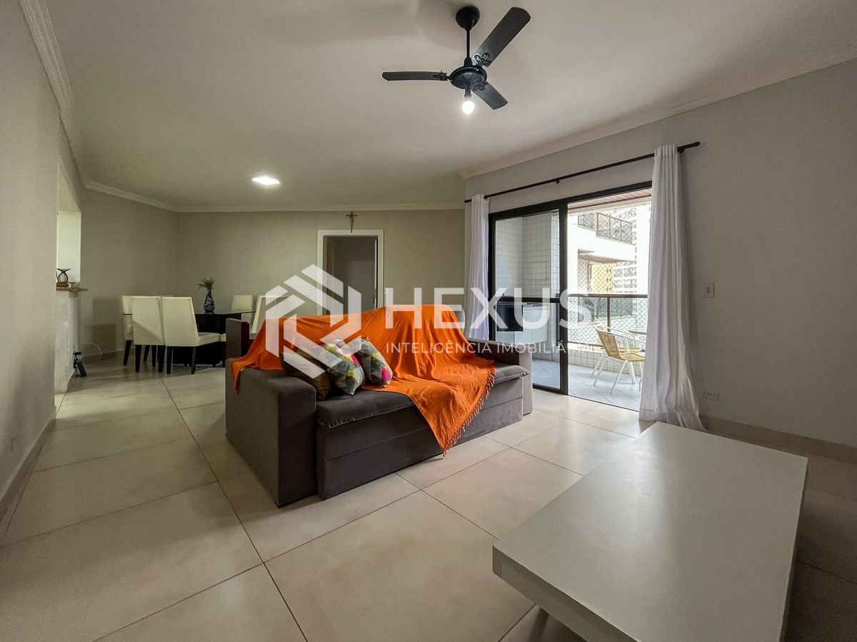 Foto 2 de Apartamento com varanda gourmet e lazer a duas quadras da Praia das Pitangueiras, Guaruja