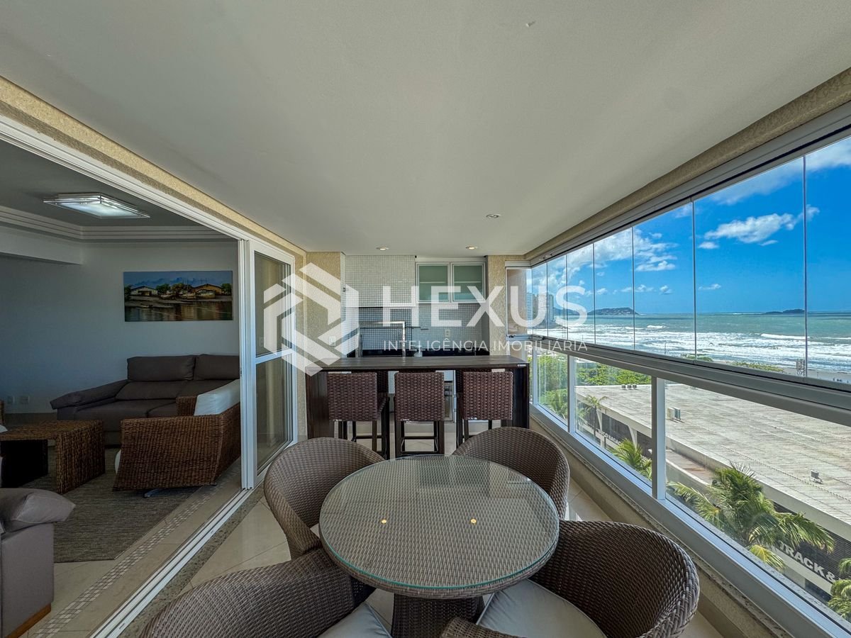 Foto 3 de Apartamento reformado frente mar com varanda gourmet vista mar e lazer nas Pitangueiras, Guarujá