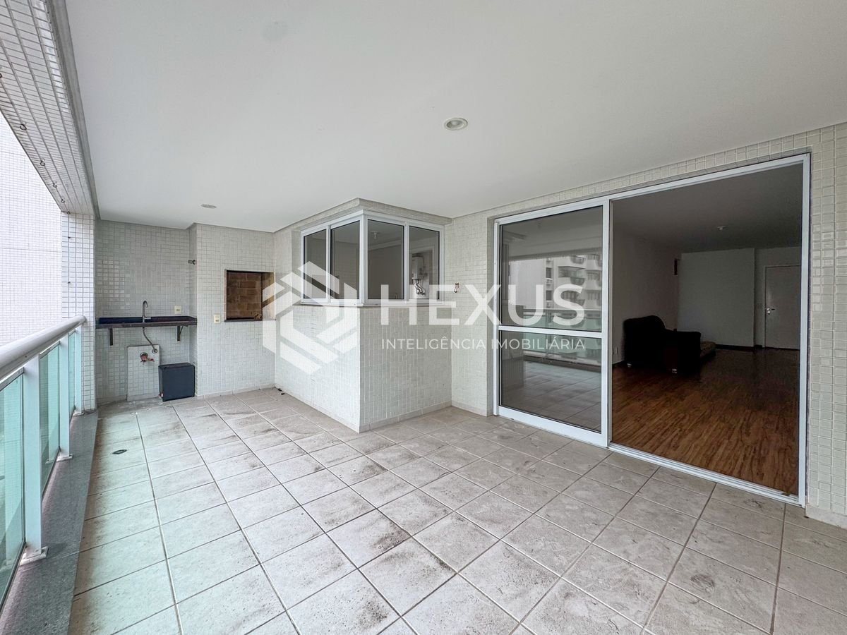 Apartamento em Pitangueiras — foto 1