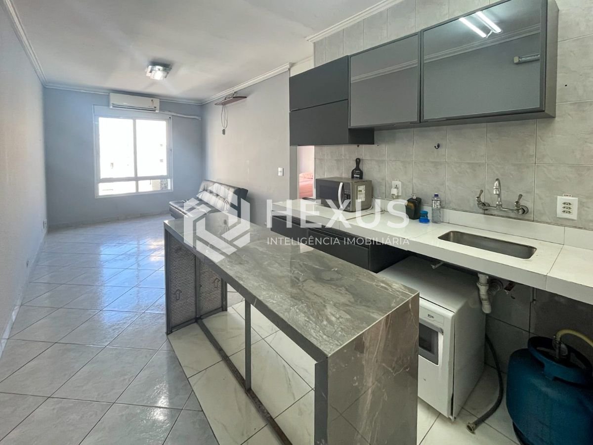 Foto 3 de Apartamento com vista mar na beira mar da Praia das Pitangueiras, Guaruja