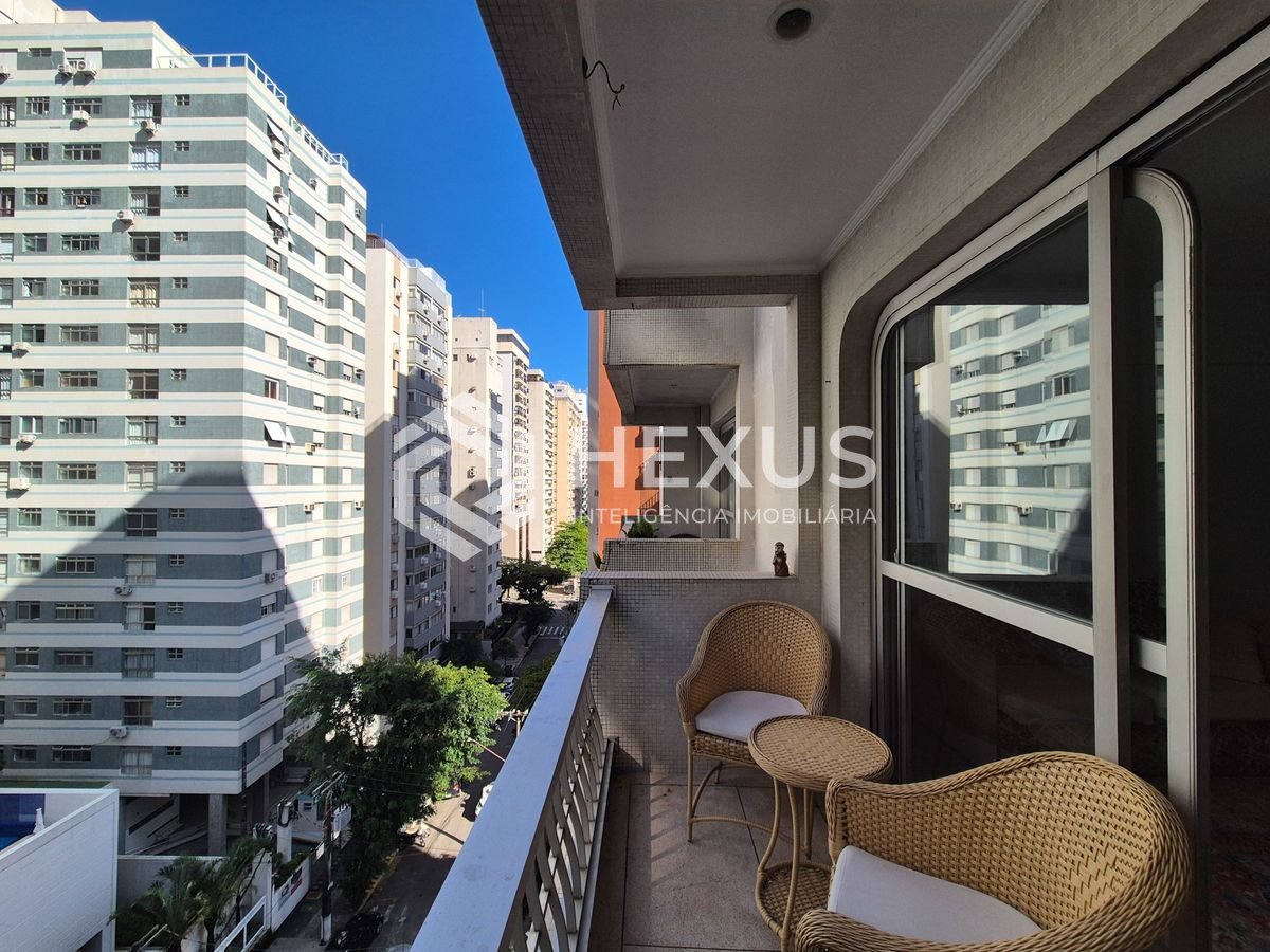 Apartamento em Pitangueiras — foto 1