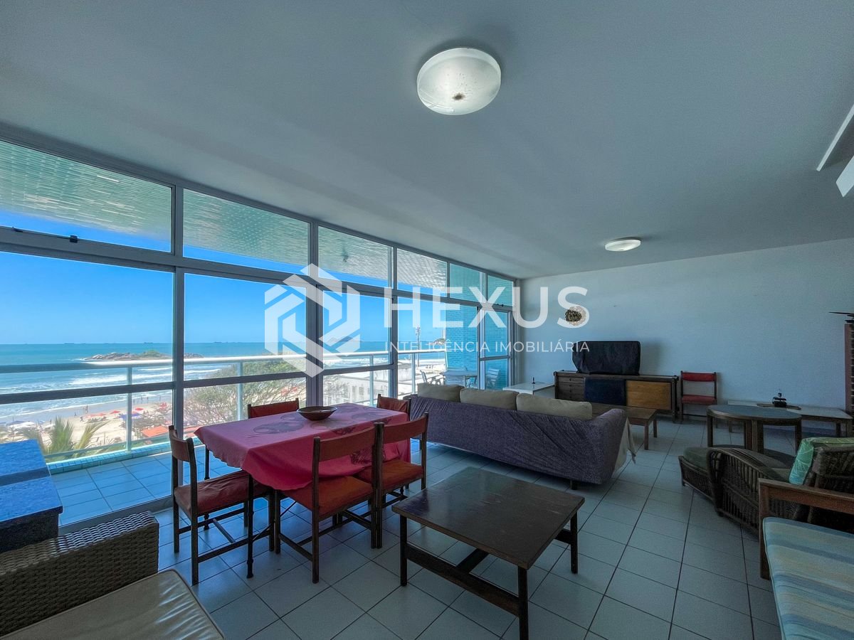 Foto 3 de Apartamento frente mar com varanda na Praia das Pitangueiras, Guaruja