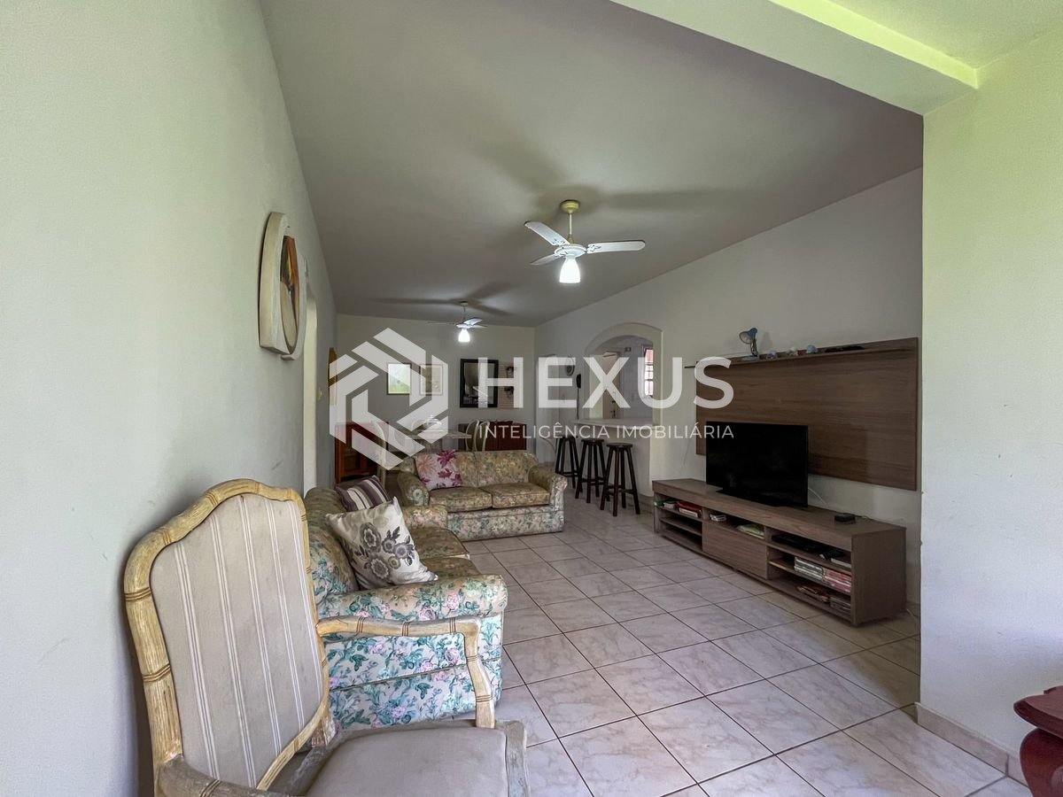 Foto 4 de Apartamento mobiliado a uma quadra da Praia das Pitangueiras, Guaruja