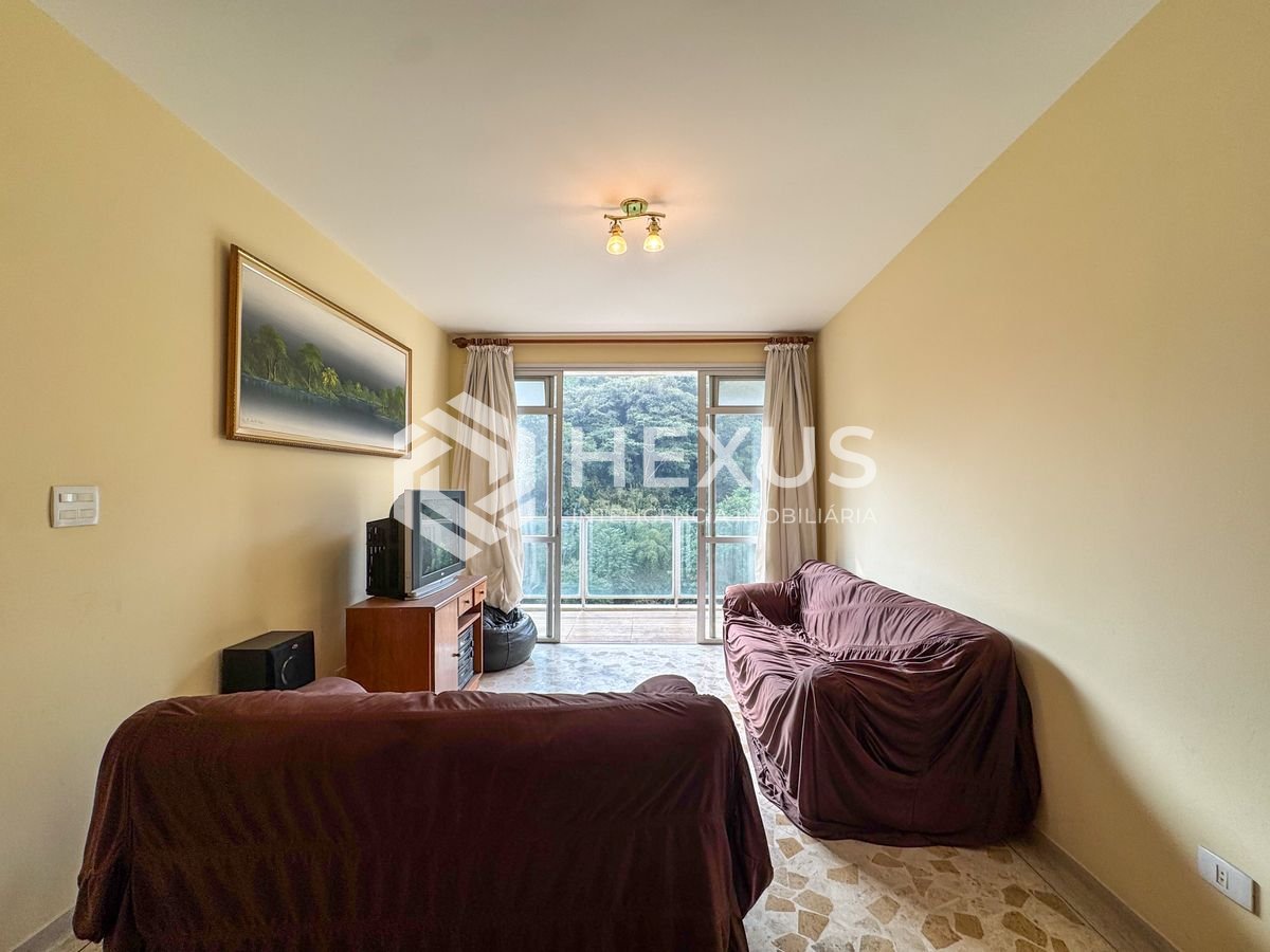 Foto 5 de Apartamento com varanda e lazer na Praia das Pitangueiras, Guaruja