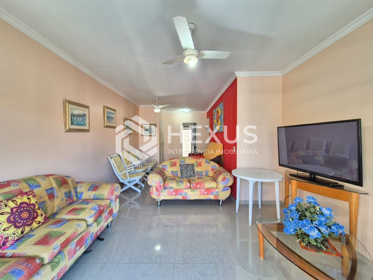 Foto 2 de Apartamento com varanda e lazer na Praia das Pitangueiras, Guaruja