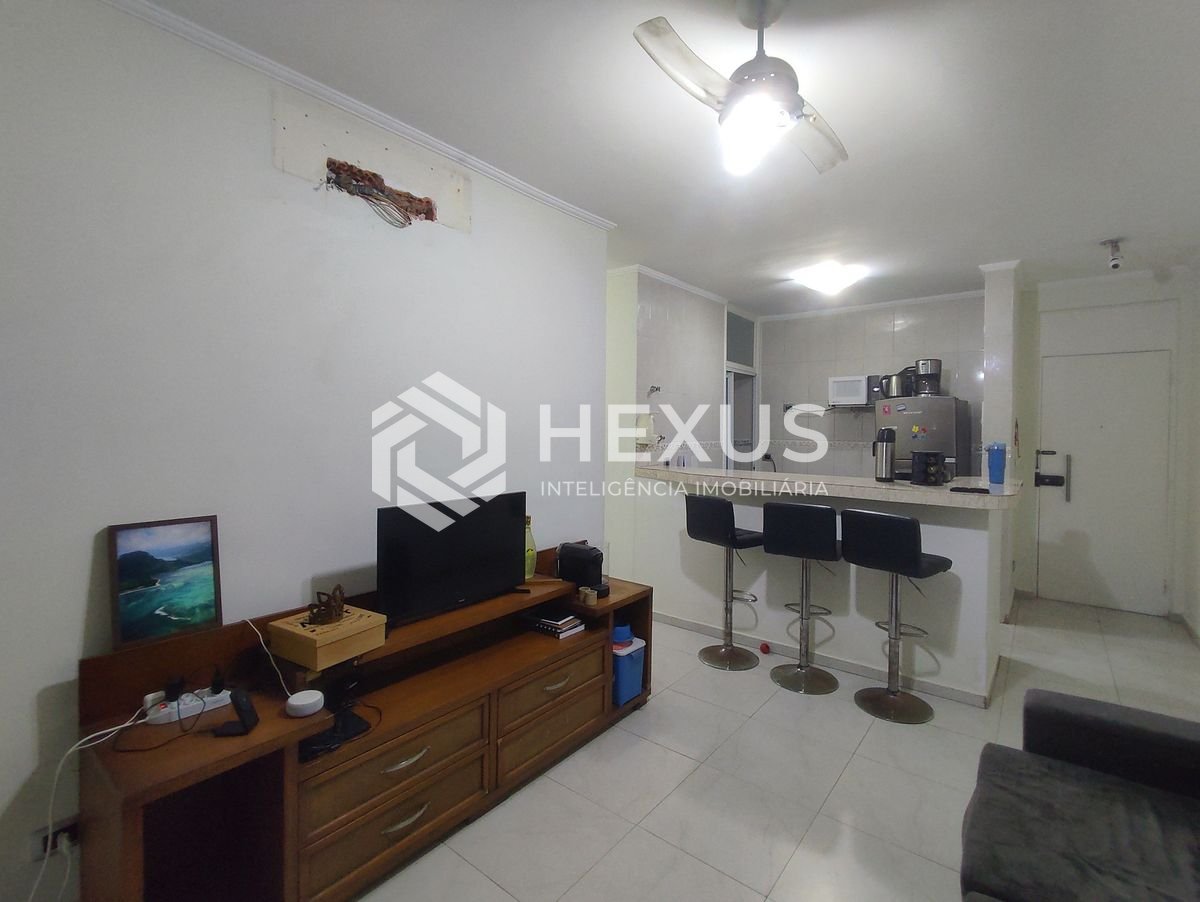 Foto 5 de Apartamento reformado e mobiliado na Praia da Enseada, Guaruja